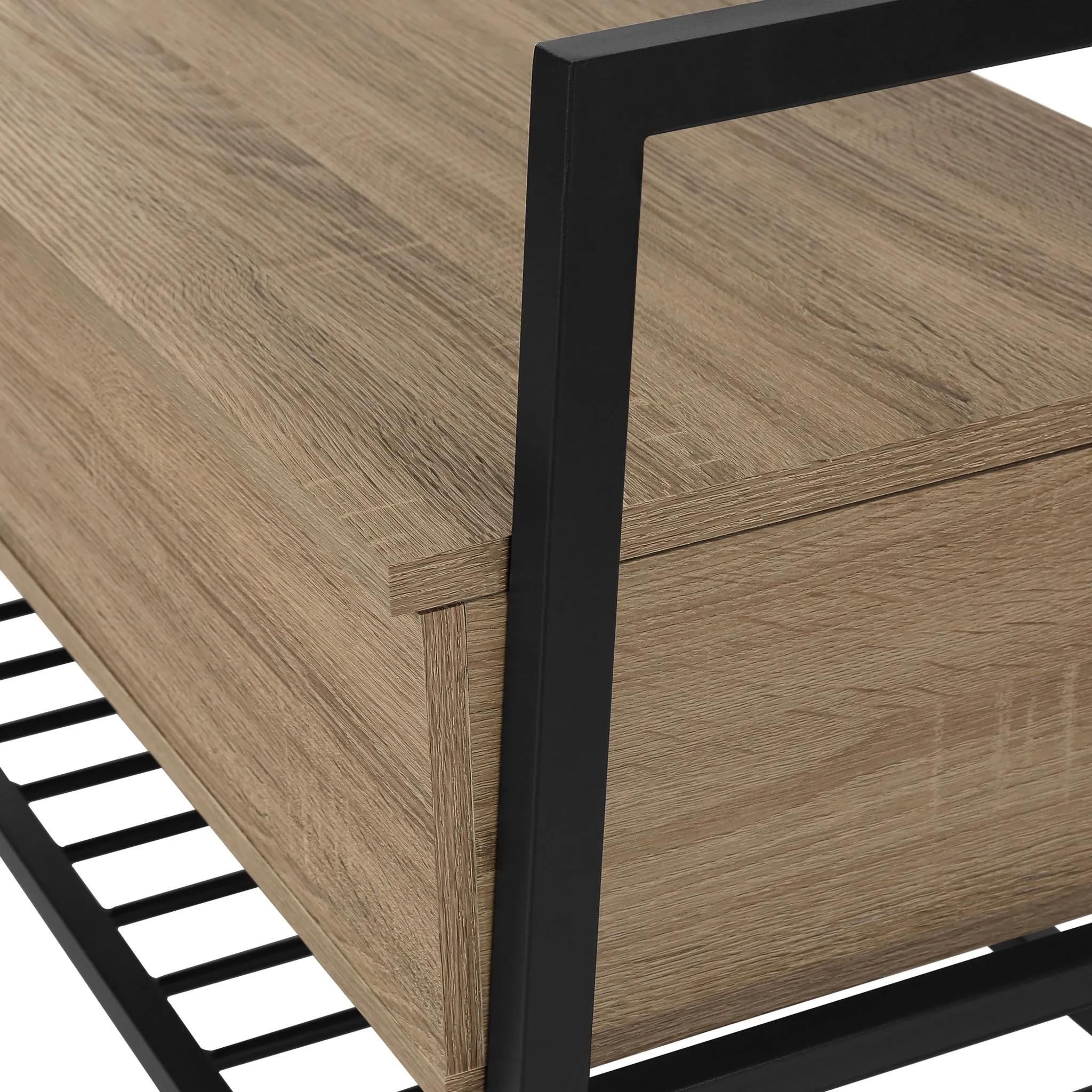 Cara Bench