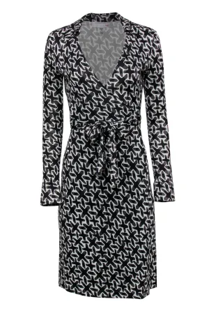 Diane von Furstenberg - White w/ Black & Grey Cross Pattern Silk Wrap Dress Sz 4