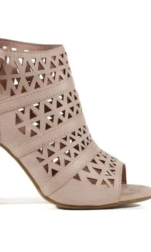 Independent Lady Block Heels