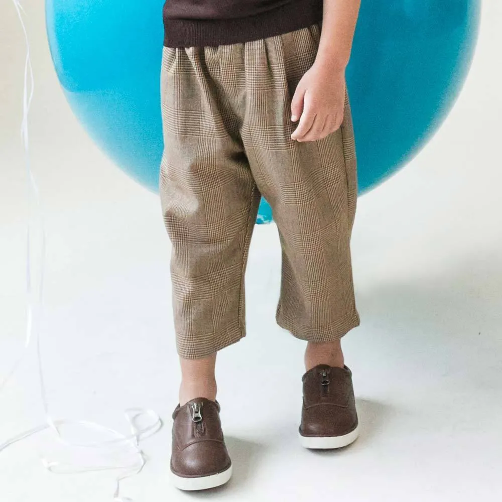 *Size 29 & 30 only* Sporty Dress Shoes, Walnut