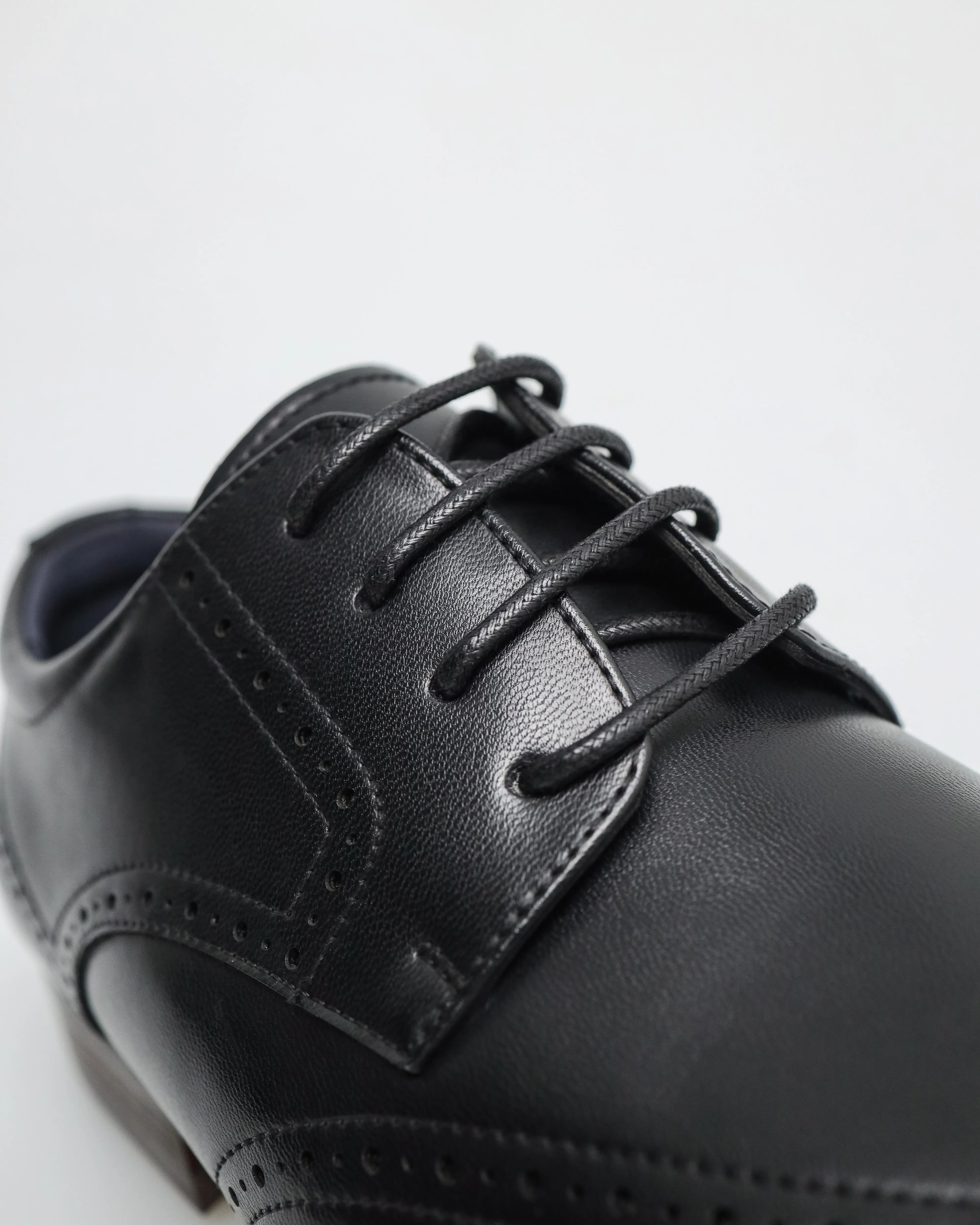 Tomaz F402 Men's Brogue Toe Derby