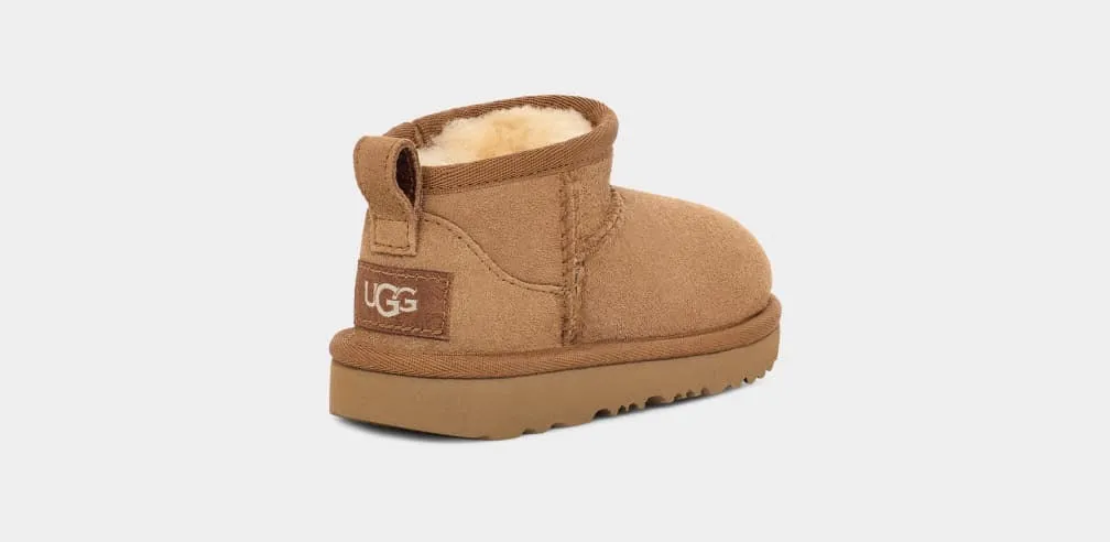 UGG: Kids' Classic Ultra Mini in Chestnut