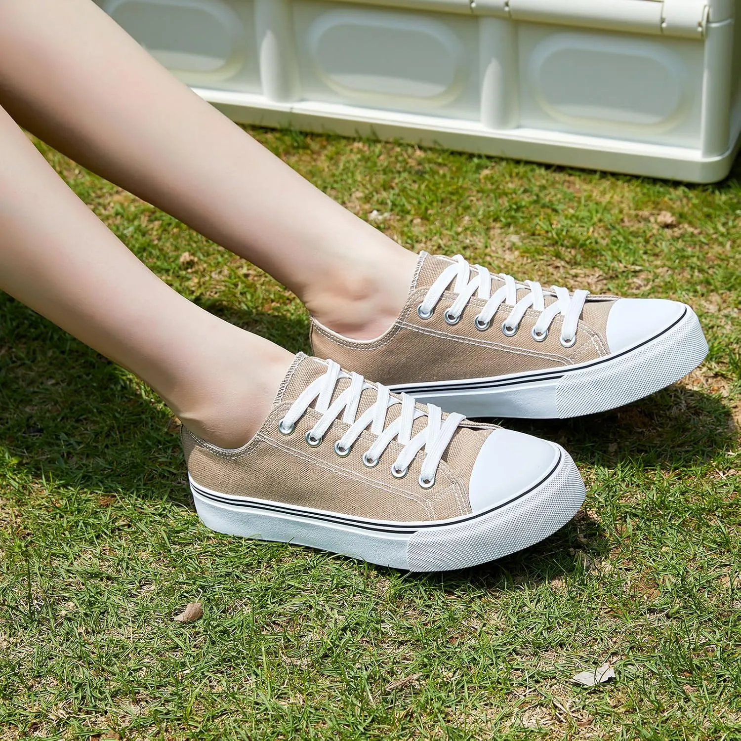 ZGR Womens Low Top Canvas Shoes,Lace up Canvas Sneakers,Casual White Tennis Walking Shoes